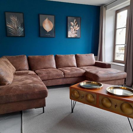 Appartement Moderne Et Spacieux Sedan Bagian luar foto