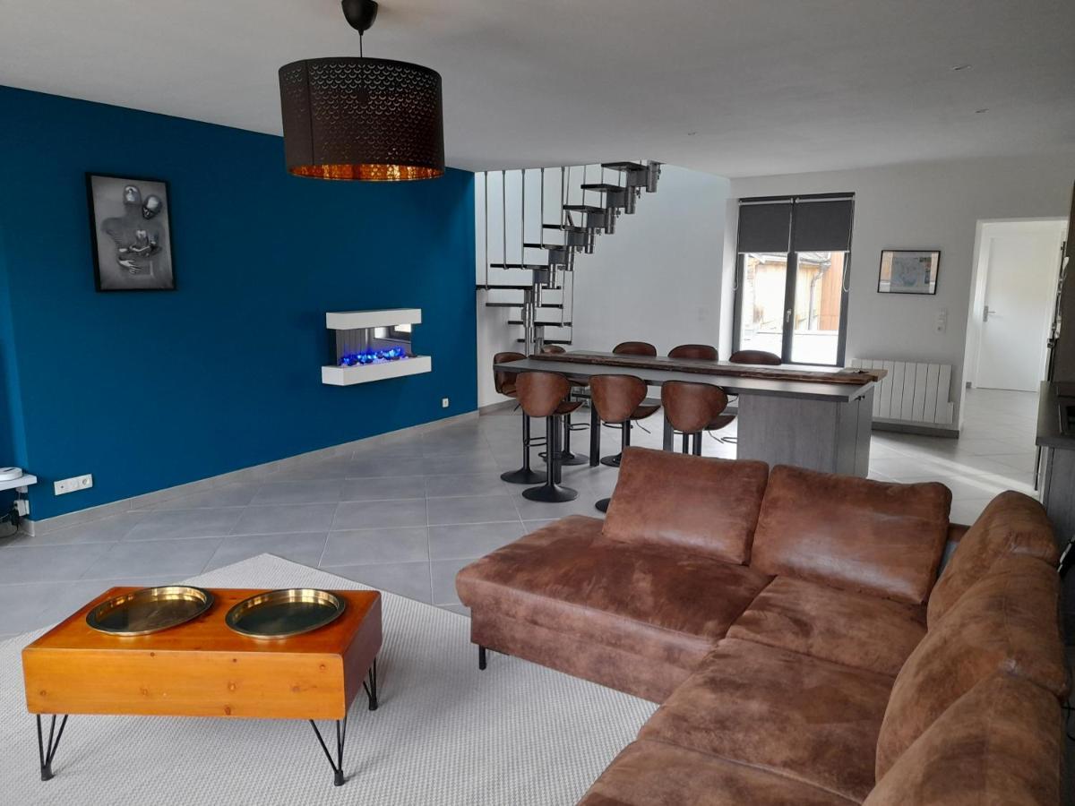 Appartement Moderne Et Spacieux Sedan Bagian luar foto