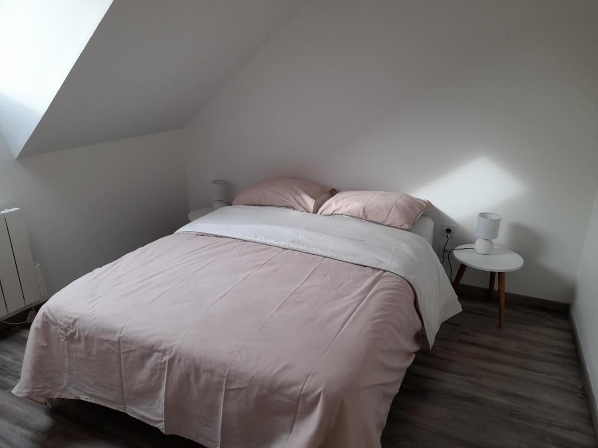 Appartement Moderne Et Spacieux Sedan Bagian luar foto